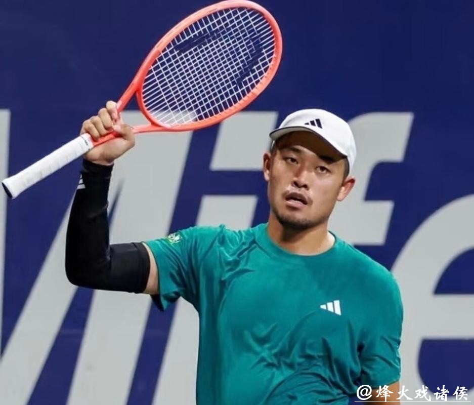 激战三小时拿下澳网正赛首胜，“急先锋”吴易昺开始学会“熬”